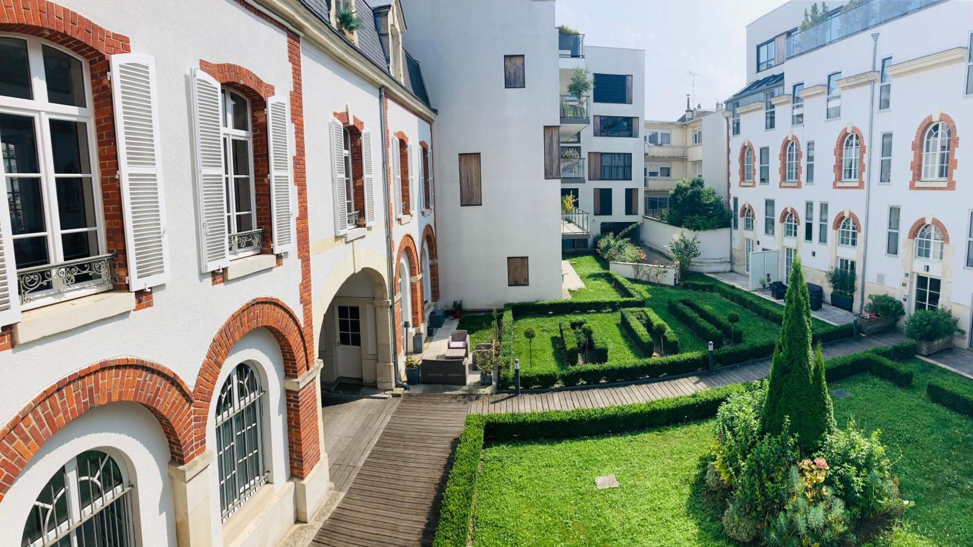 So Guest- Luxueux Appartement, Ancienne Maison De Champagne Proche Cathedrale Reims Exterior photo